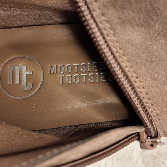 Mootsie Tootsies Boots - Picture 10 of 12
